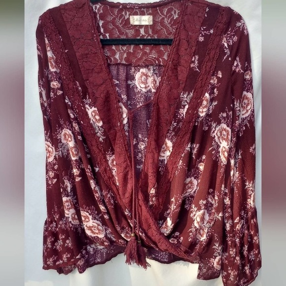 Large ALTARD STATE Flowy Top Blouse Lace Tassels floral Ruffled sleeve flower - Picture 4 of 11